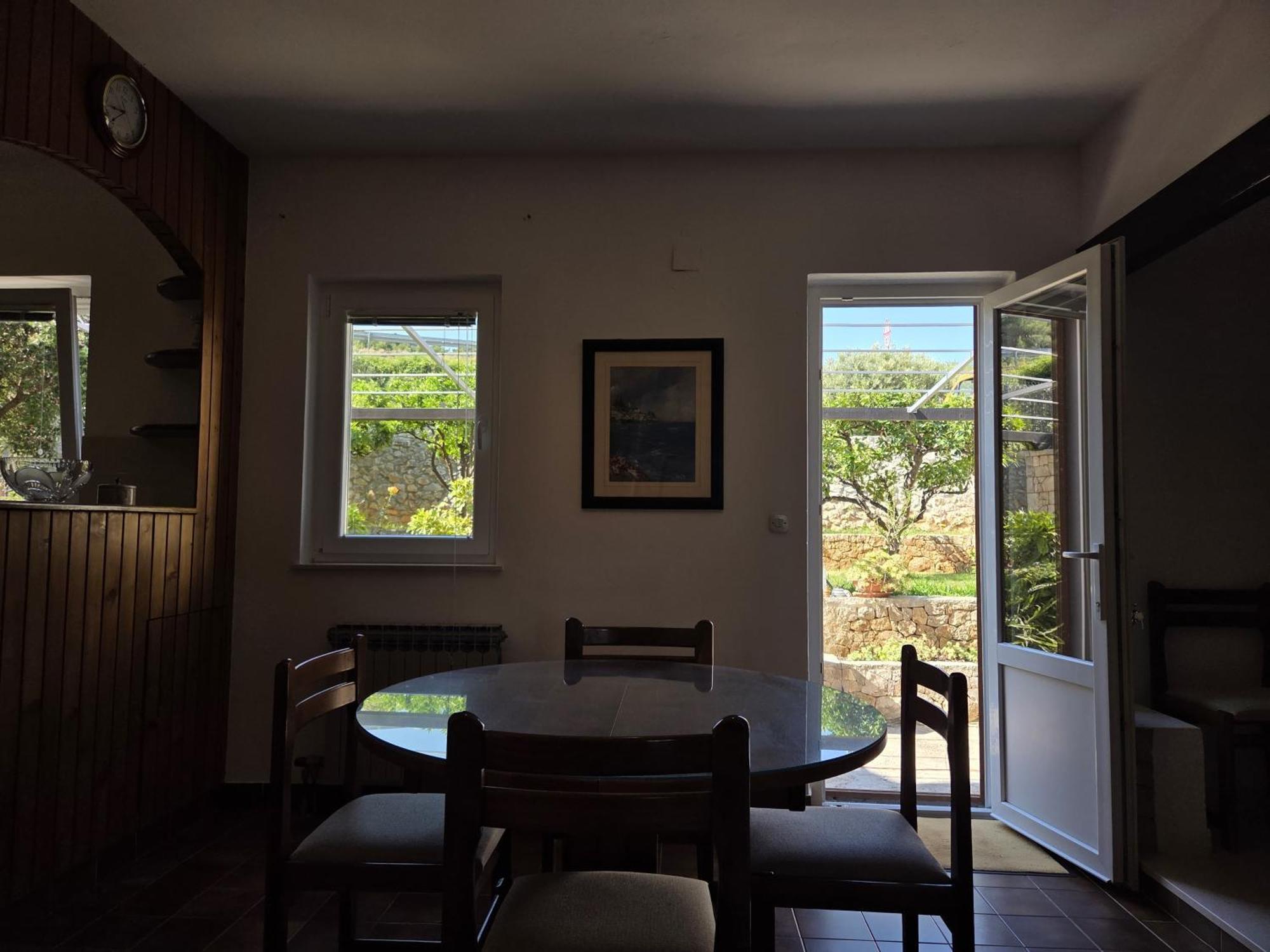 Apartments Jelena Supetar - Four Apartments - A Small House With A Private Yard - Two-Room Apartment With A Sea View - Studio Apartment - Two-Room Apartment With Garden View- Free Parking Kültér fotó